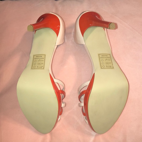 Pumps - Picture 7 of 9